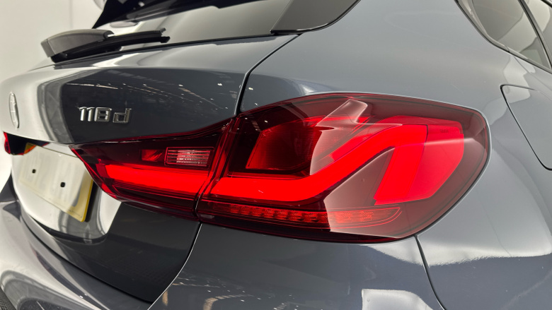 BMW 1 Series 118d M Sport 5dr Step Auto [LCP/Pro pk] Diesel Hatchback